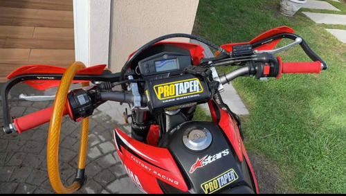 Imagen 3 de 7 de Yamaha Xtz 250 Lander Impecable