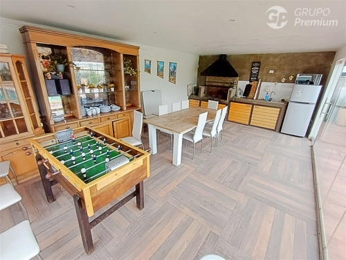 Casa En Venta Av. Bosques De Montemar En Concón