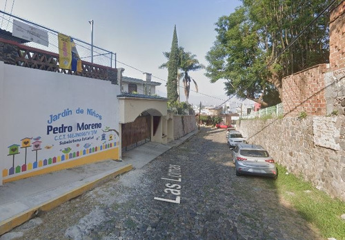 Casa De Lujo De Garantía Hipotecaria, Prolongación Pedro Moreno González #2 Lomas Del Valle, Ciudad Guzmán, Zapotlán El Grande, Jalisco
