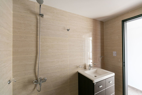 Imagen 16 de 30 de Venta Departamento 2 Amb A Estrenar. Permuta