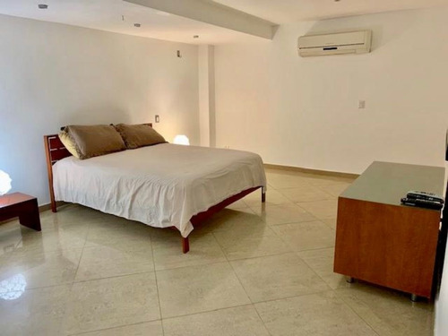 Imagen 10 de 18 de Vendo Apto 193m2 5h/4b/3p Lomas Del Sol 4349