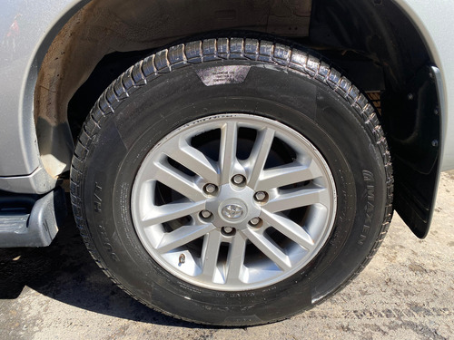 Toyota Hilux SW4 3.0 Srv 7l 4x4 Aut. 5p
