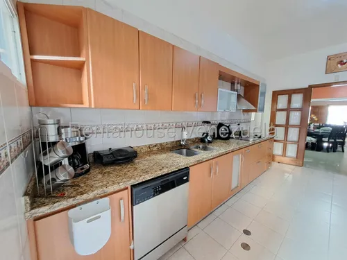 Casa En Venta Los Palos Grandes