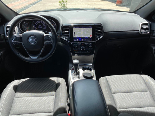 Jeep Grand Cherokee Laredo 4x4