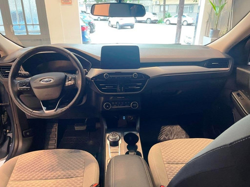 Ford Kuga Se 2.5l Hibrido At Fwd