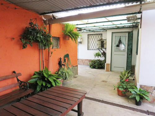 Imagen 16 de 21 de Venta Casa Tres Dormitorios Nuevo París