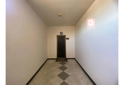 Gran Oportunidad, Oficina En Venta En Chillán 328 M2