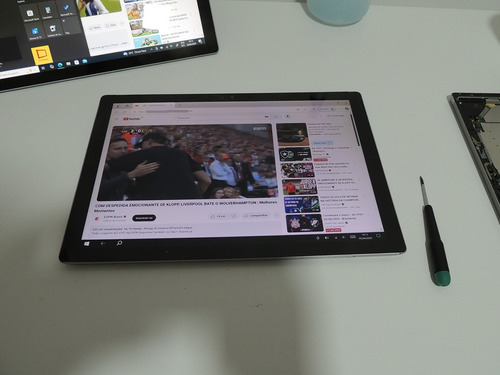 Tablet Surface Pro 4 128gb 4gb, (touch Não Funciona) Prateado (Usado)
