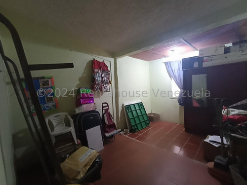Casa En Venta Ubicada En Cagua Urb Prados De La Encrucijada Db 24-24283