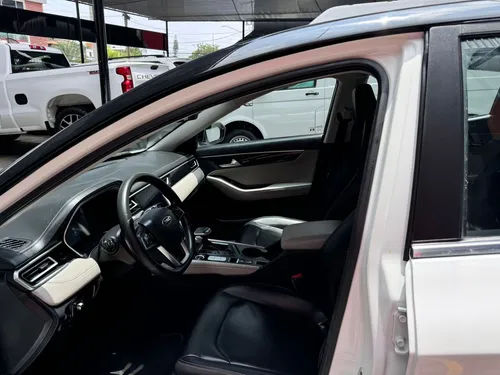 JAC J7 1.5T Quantum Cvt