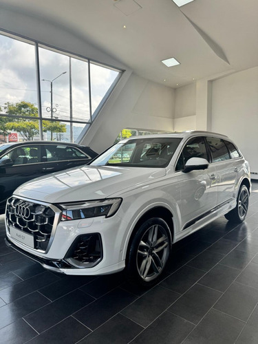 Audi Q7 S Line 2025