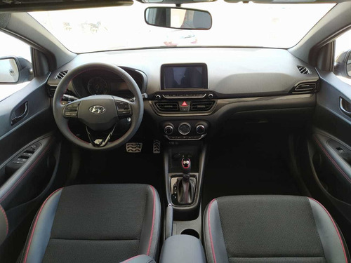 Imagem 13 de 14 de Hyundai Hb20 1.0 Sport Turbo (flex) (aut)