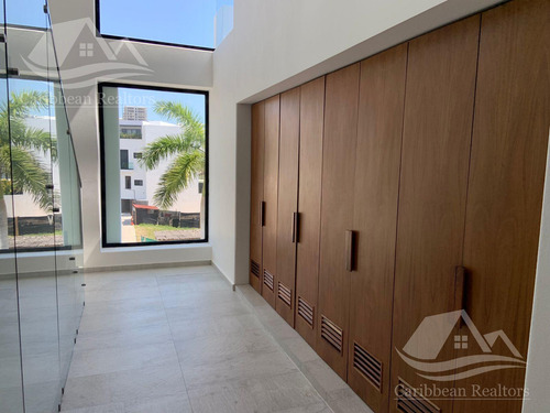 Casa En Venta Puerto Cancún