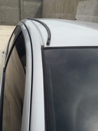 Imagen 3 de 4 de Goma De Techo Toyota Yaris Hatch Back Sport Belta 2006-2007
