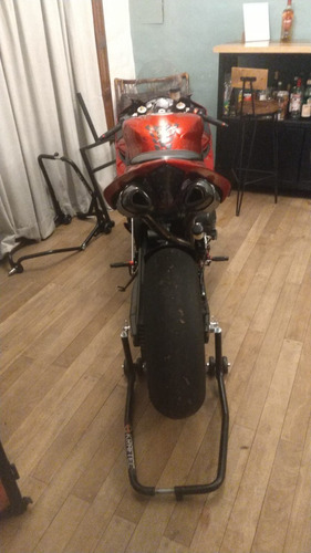Imagen 11 de 25 de Yamaha R1 2007