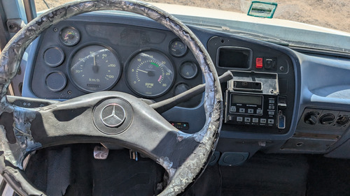 Mercedes Benz 1218 Balancín Térmico Carrier