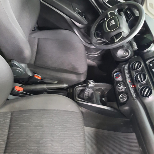 Fiat Cronos 1.0 Drive Flex 4p