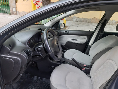 Imagen 11 de 23 de Peugeot 206