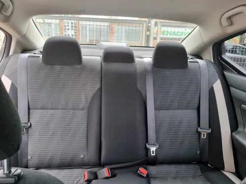 Nissan Versa 1.6 Advance