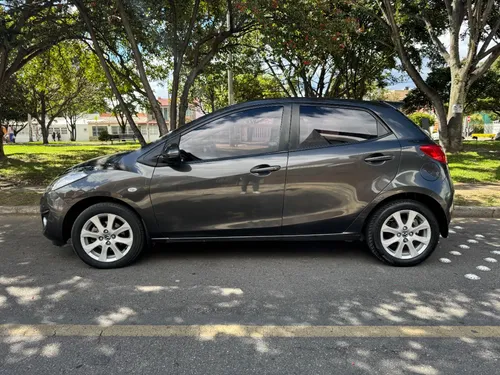 Mazda 2 1.5 15hm1c