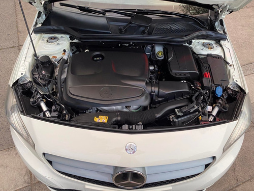 Imagen 14 de 14 de Hermosa Mercedes Benz A180 Hb Cgi 1.6t Hb 5p