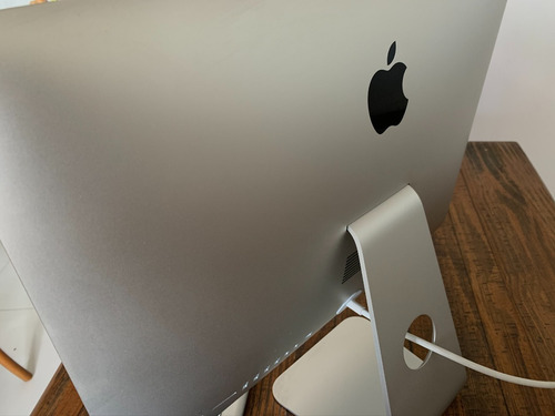 iMac 21.5 Late 2013 - Em Ótimo Estado