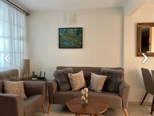 Casa En Venta En Jardines Del Valle