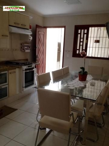 Imagem 3 de 6 de Sobrado A Venda Com 166m² 03 Dormitórios Sendo 03 Suítes Em Vila GaLGão - So0418