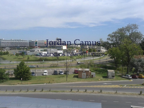 Imagen 5 de 6 de Toma Autos Al 100% Del Pago. Loft En La Bahia