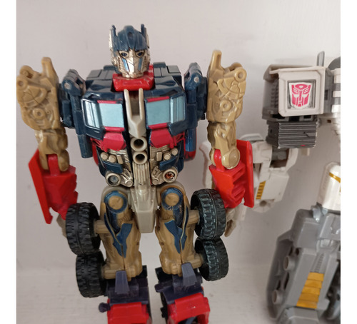 Transformers Optimus Prime Voyager Y Combiner Wars Maximus (Usado)