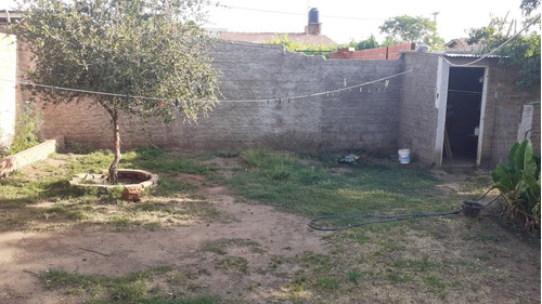 Imagen 13 de 30 de Una Casa Y Tres Departamentos En Venta En Merlo San Luis.