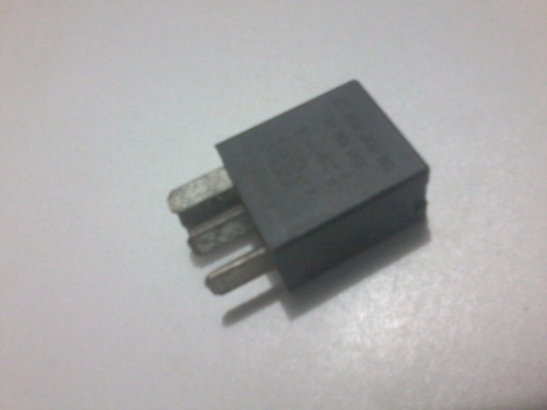 Imagem 3 de 3 de Krros - Rele Auxiliar Citroen Peugeot 9620220980 Original