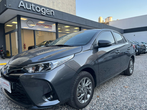 Toyota Yaris 1.5 107cv Xls Sedan