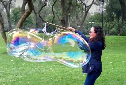 Imagen 4 de 10 de Burbujas Gigantes Repuesto 1l Del Mejor Liquido De Burbujas