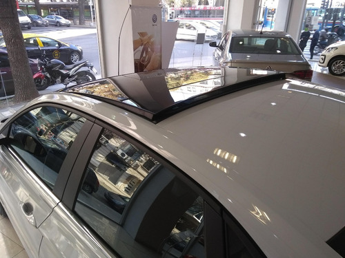 Imagen 13 de 24 de Volkswagen Vento Highline 250 Tsi At #15