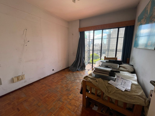 Departamento En Venta A Refaccionar En Congreso, Increíble Vista Y Sol.