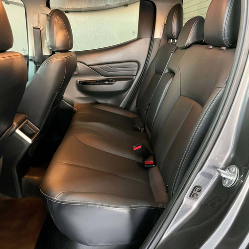 Imagem 9 de 9 de Mitsubishi L200 Triton 2.4 16v Turbo Diesel Sport Hpe-s Cd