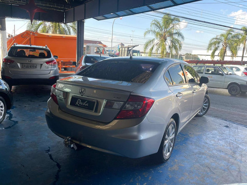 Imagem 4 de 11 de Honda Civic 2013 1.8 Lxl Flex Aut. 4p