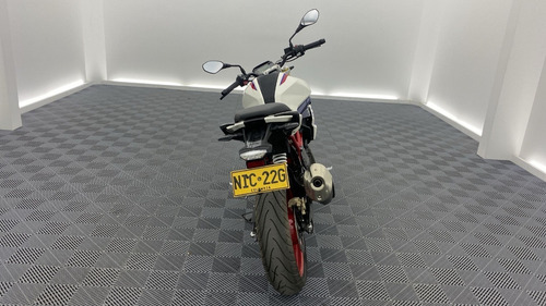 Imagen 6 de 20 de Bmw G310r