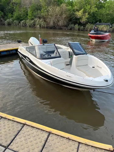 Quicksilver 1700