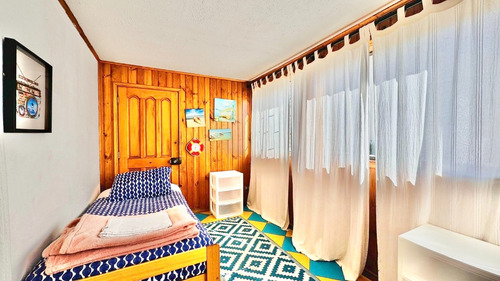 Casa En Laguna De Zapallar En Venta, A Pasos De La Playa