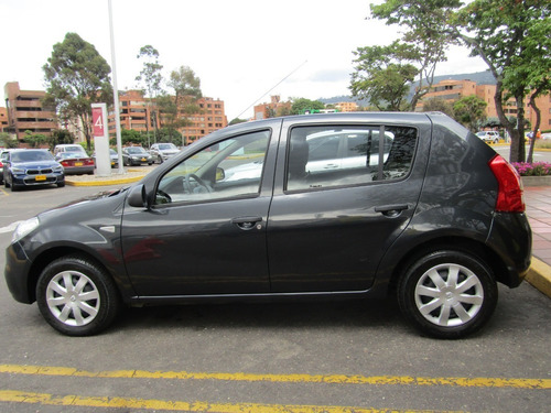 Imagen 8 de 15 de Renault