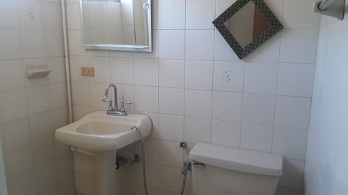 Imagen 4 de 14 de Apartamento En Pleno Corazón De La Asunción Con Espacios Adecuados Para El Confort De Tu Familia.