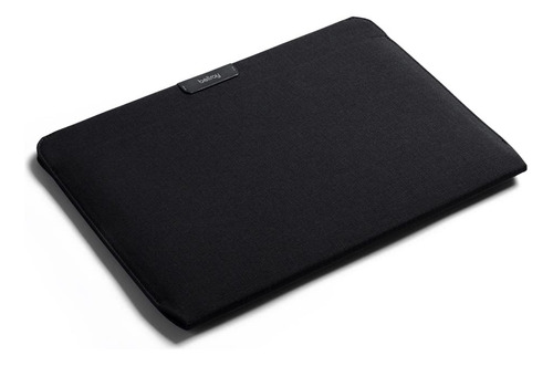 Funda Delgada Para Laptop De 14 Pulgadas Color Negro.
