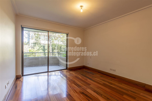 Departamento En Venta De 5 Dorm. En Las Condes - San Damián