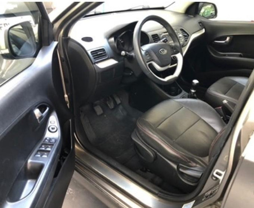 Imagem 4 de 5 de Kia Picanto