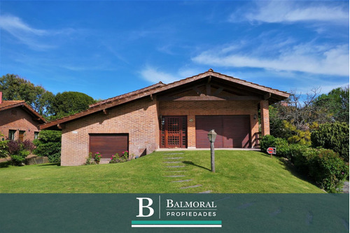 Casa En Alquiler - Zona: Pinamar Norte / Ref: 8871