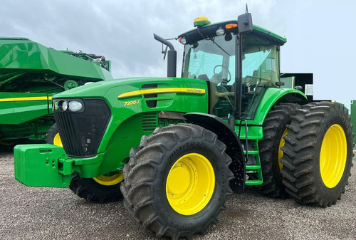 Trator John Deere 7200 Ano 2017