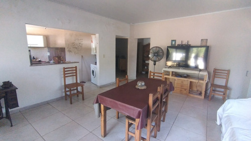 Imagen 4 de 22 de En Venta. Moderna Quinta Barrio Real De Junin, Provincia De Buenos Aires. Calle Los Nardos