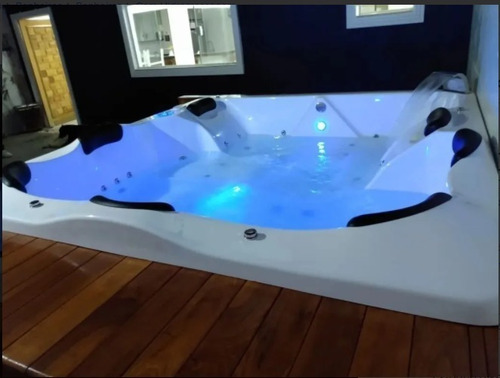 Spa Copacabana Com Hidro + Aquecedor + Base Para 7 Pessoas